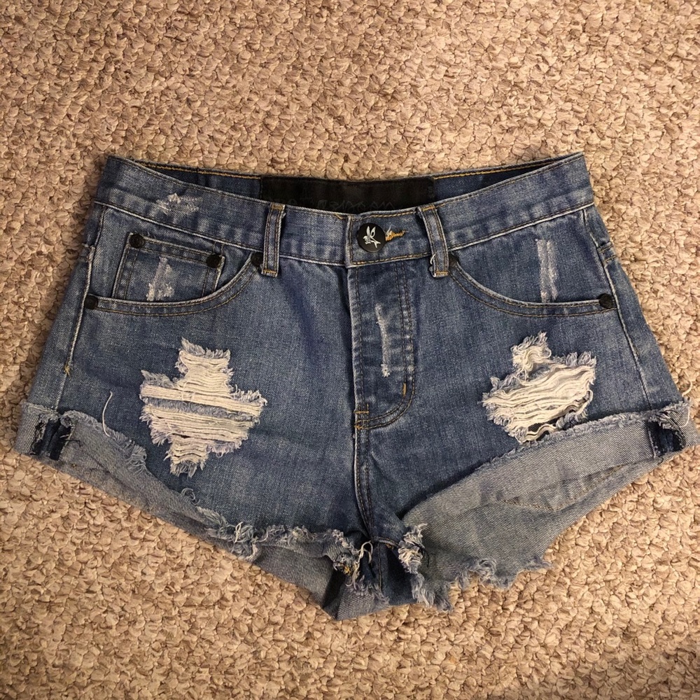 One Teaspoon Bandit Shorts 24